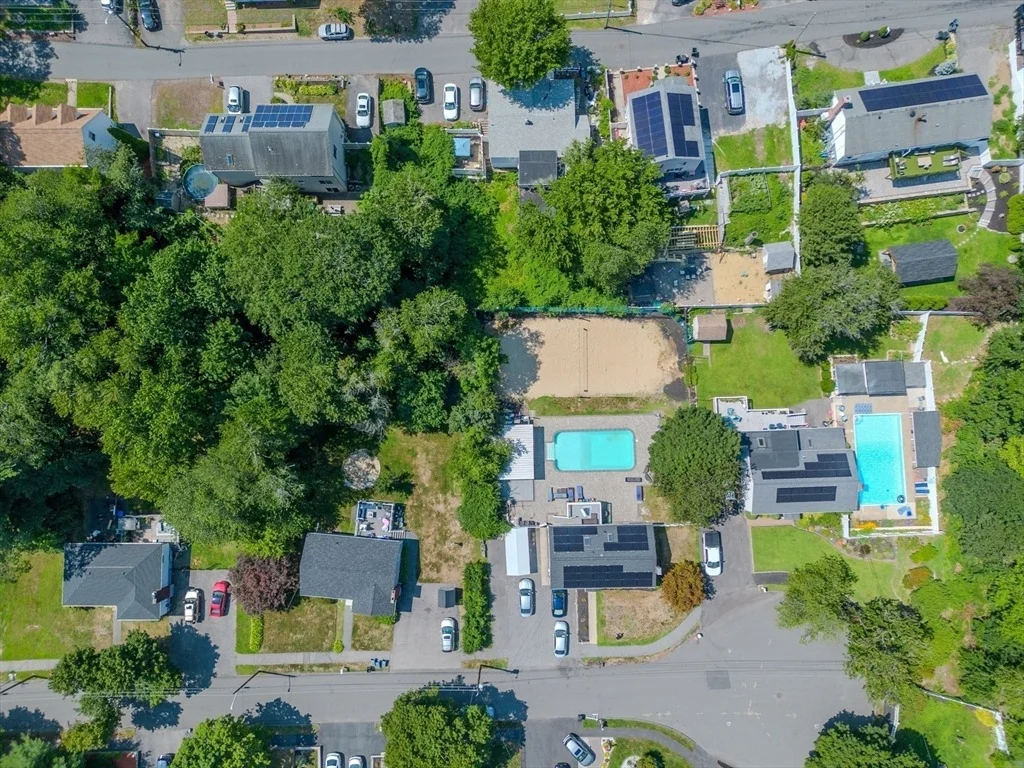 Photo of 14 Guard Street Ext