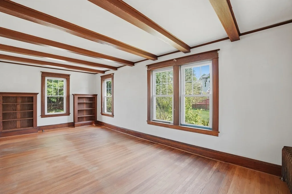 Photo of 2 Jeppson Avenue