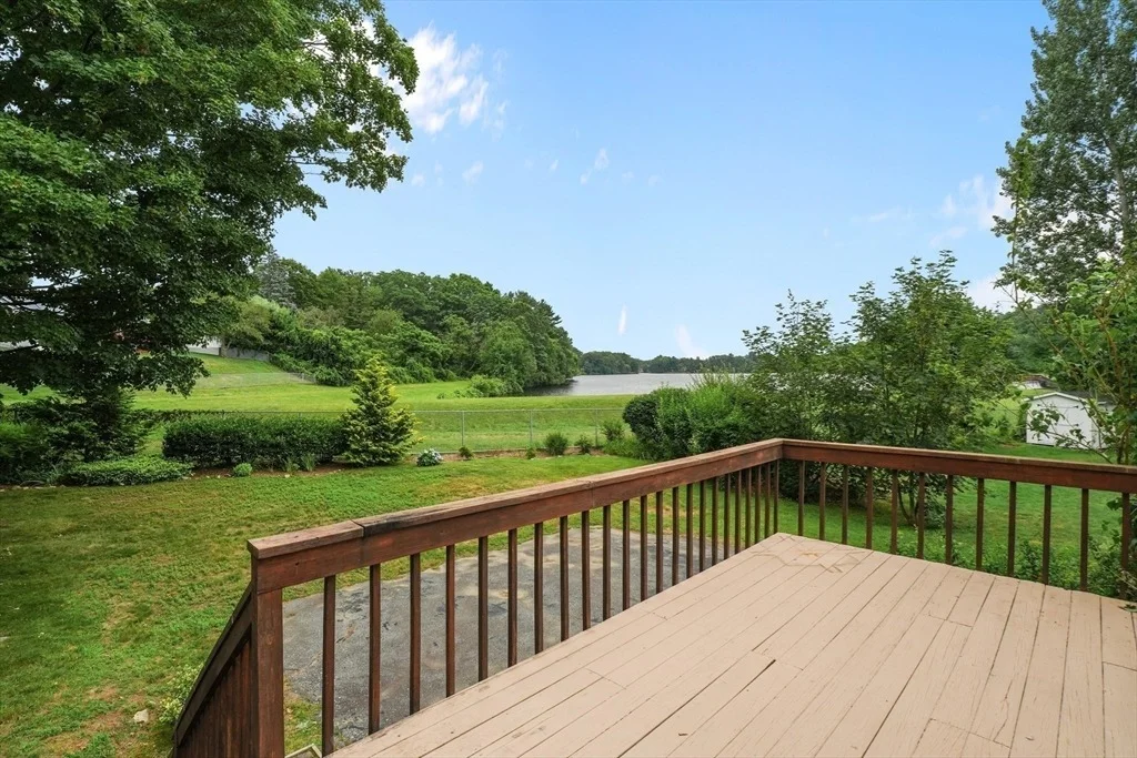 Photo of 200 Edgewater Drive