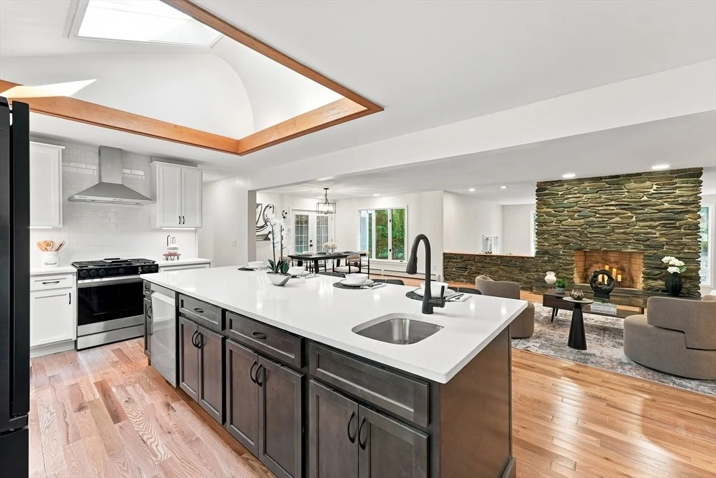 Photo of 20 Longfellow Rd