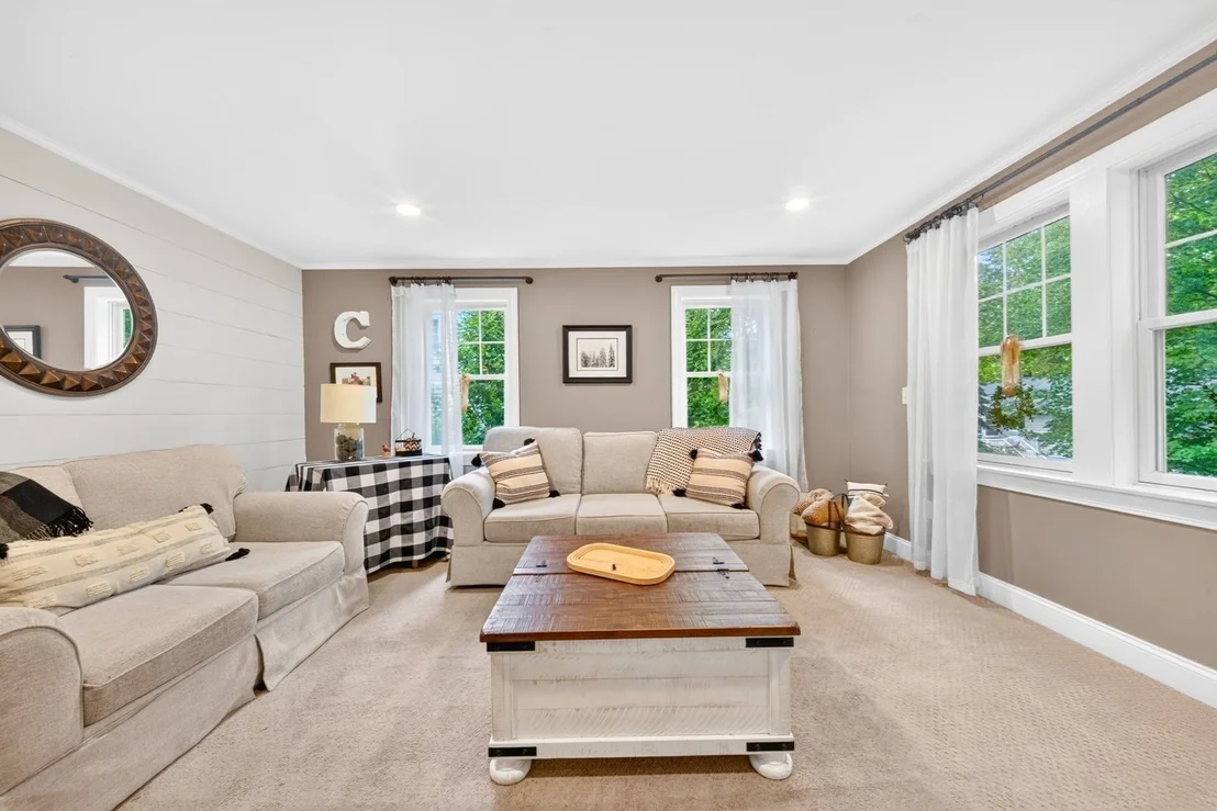 Photo of 118 Pine Ridge Rd