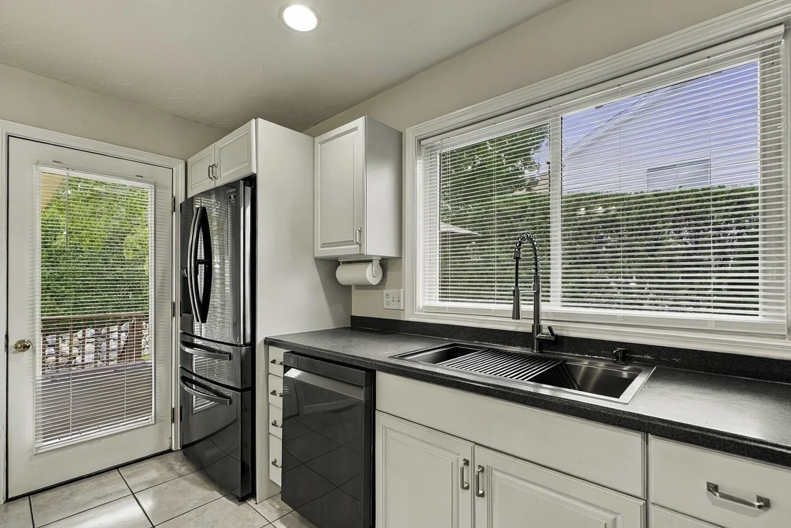 Photo of Unit 139 at 139 Captain Eames Cir