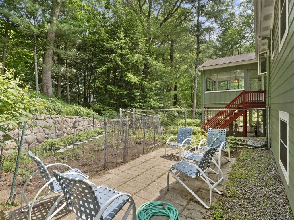 Photo of 5 Cyr Cir