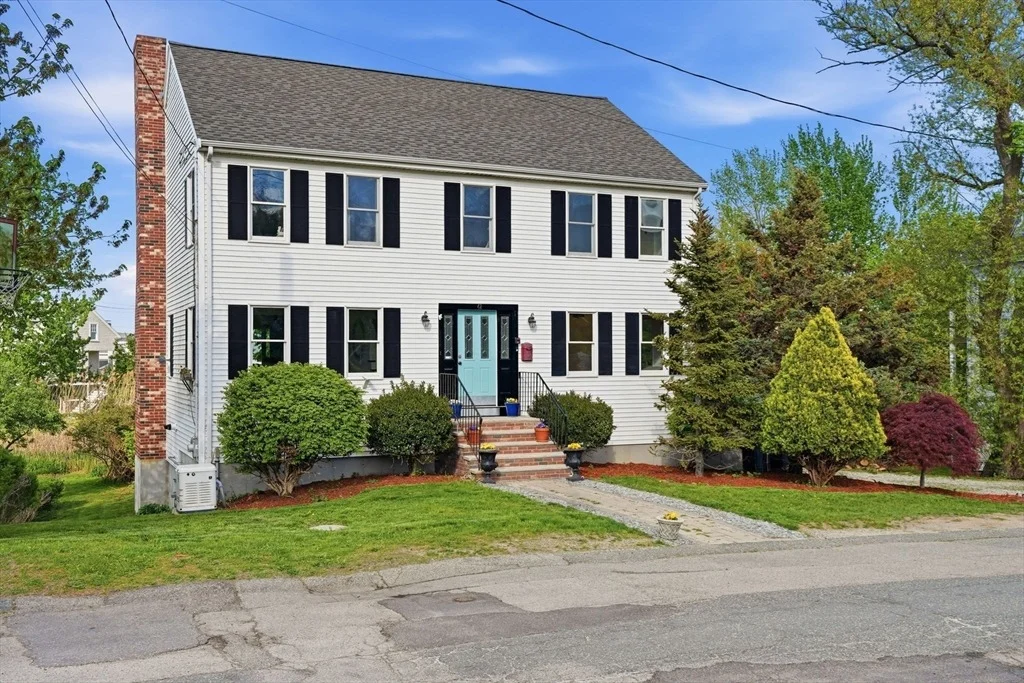 Photo of 42 Duck Ln