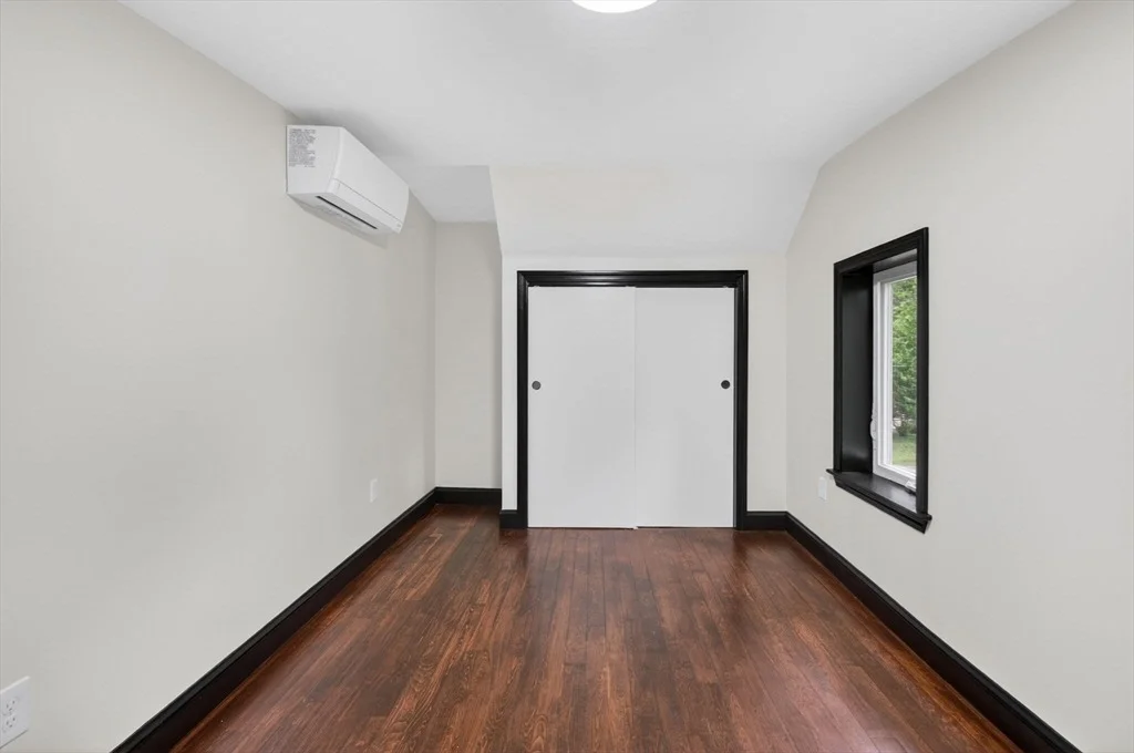 Photo of 80 Brigham Ave