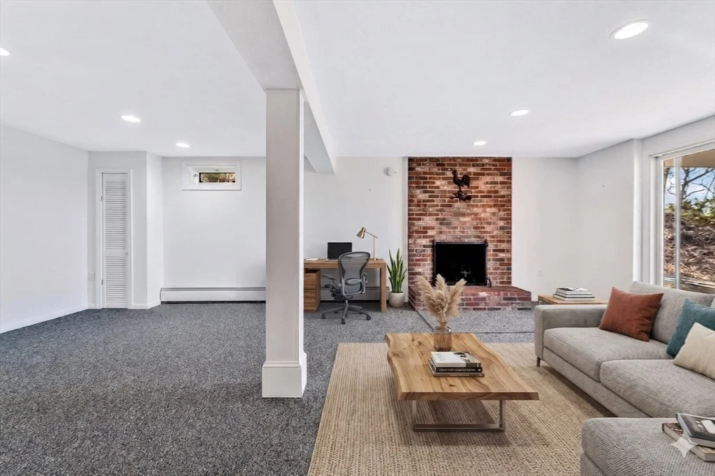 Photo of 65 Lewis Point Rd