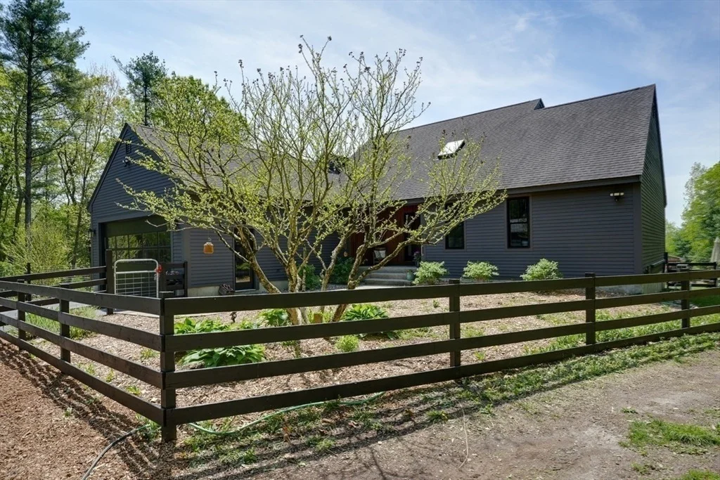 Photo of 161 Randall Rd