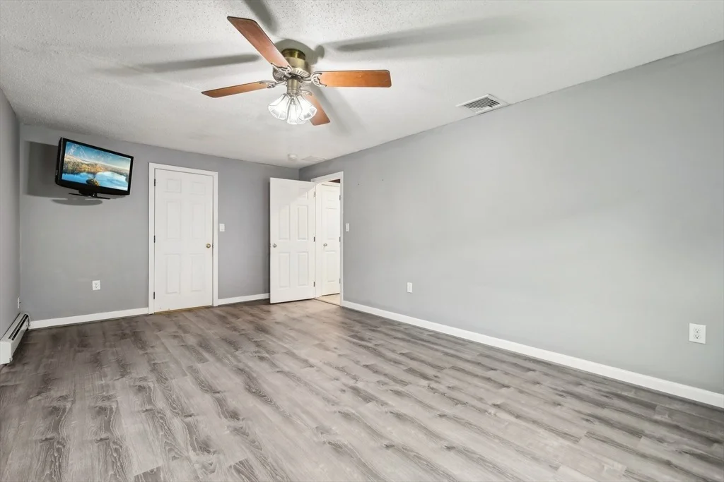 Photo of 180 John Scott Blvd