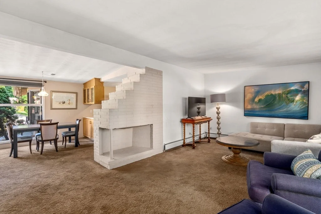 Photo of 11 Ruth Dr