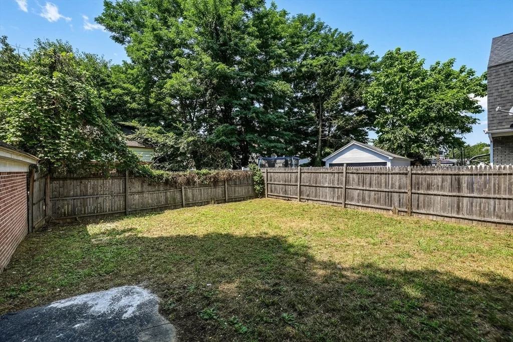 Photo of 1200 Saint James Ave