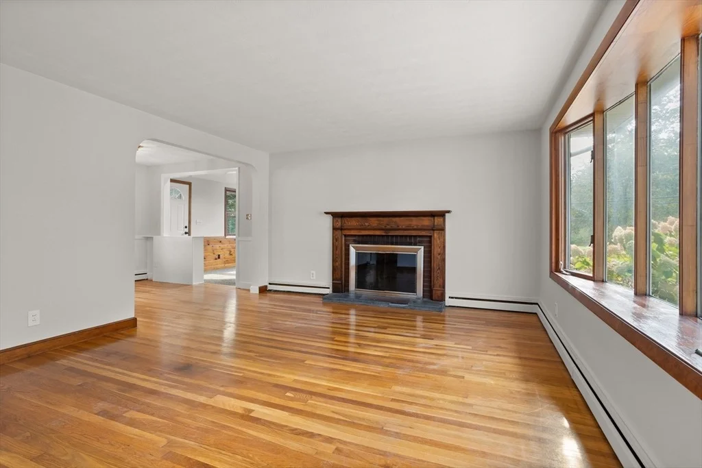 Photo of 8 Edsel Road