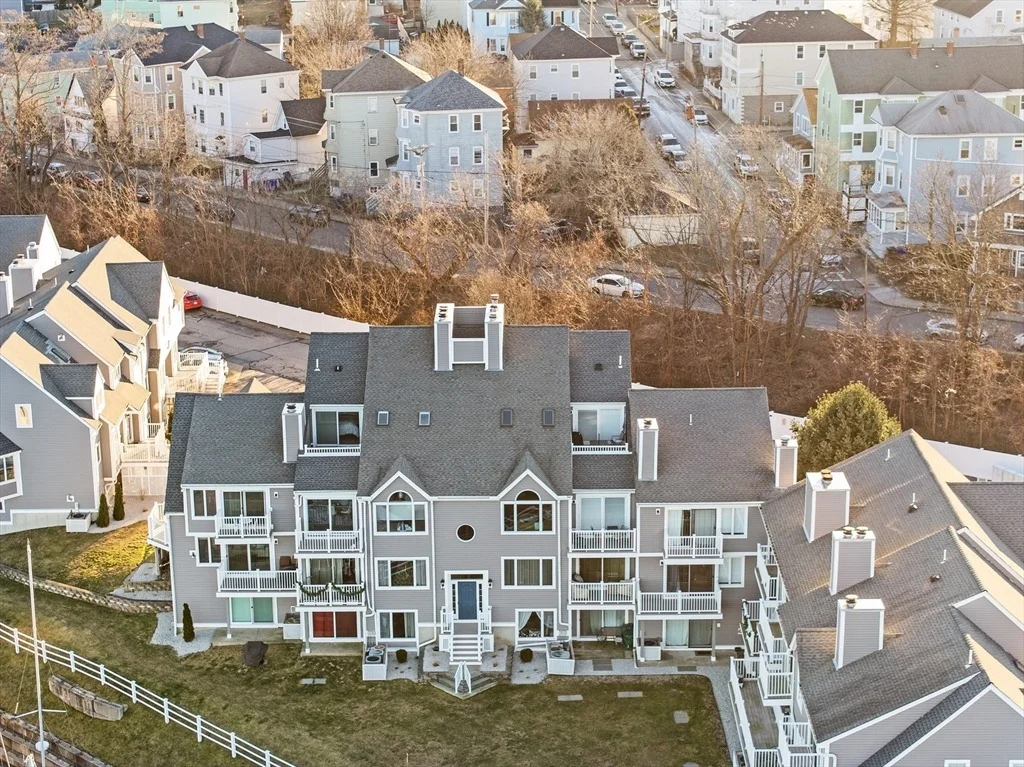 Photo of Unit 4413 at 700 Shore Dr