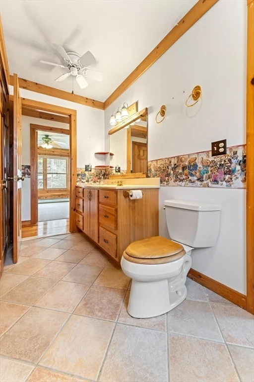 Photo of 15 Quissett Rd