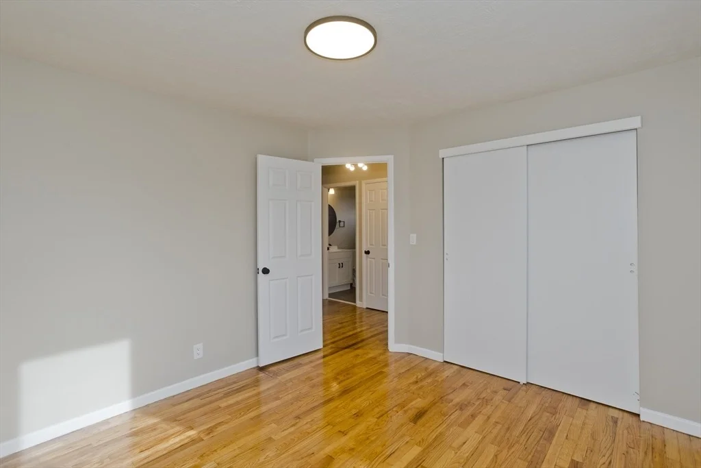 Photo of 2 Pearl St Ext