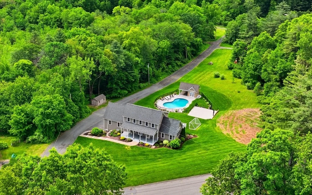 Photo of 21 Hemlock Hollow
