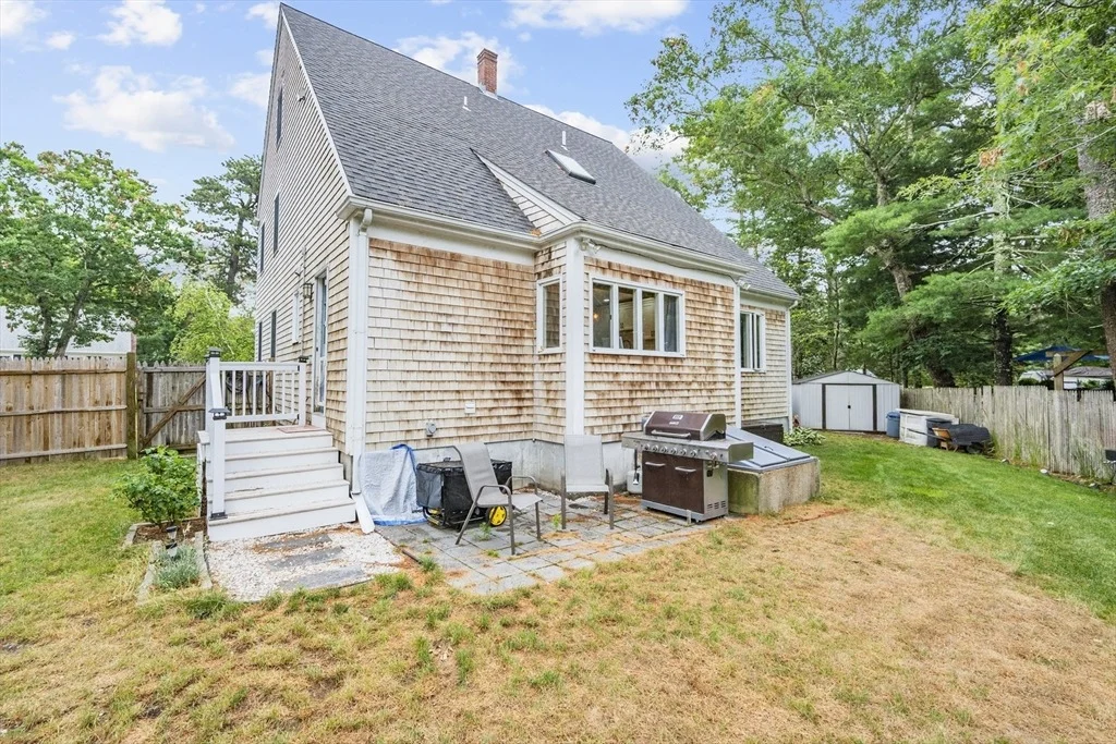 Photo of 83 Brewster Rd