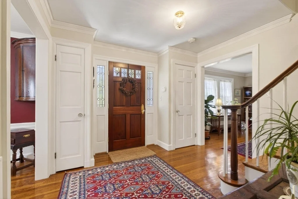 Photo of 152 Beverly Rd