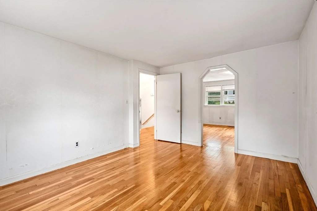 Photo of 10 Pine Rd