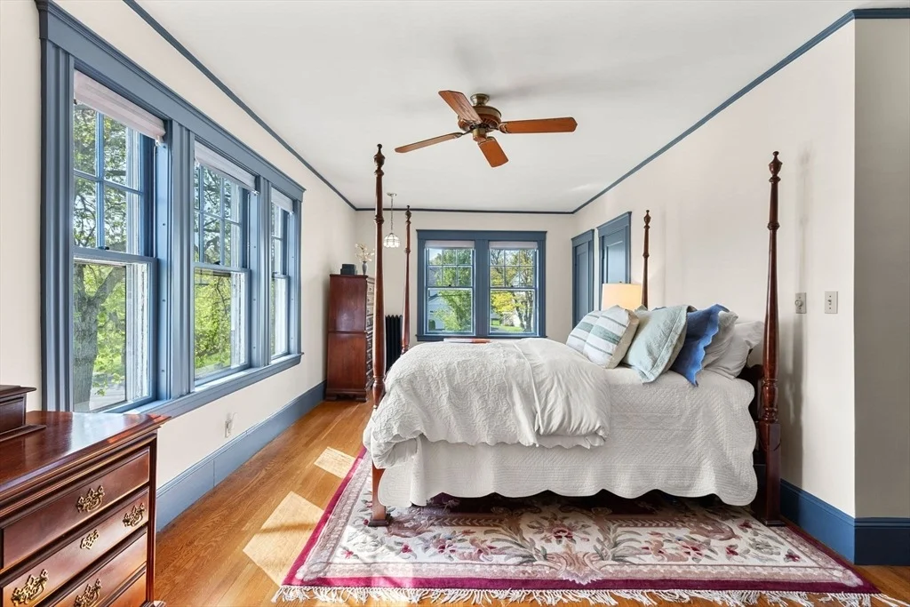 Photo of 402 Sutton St