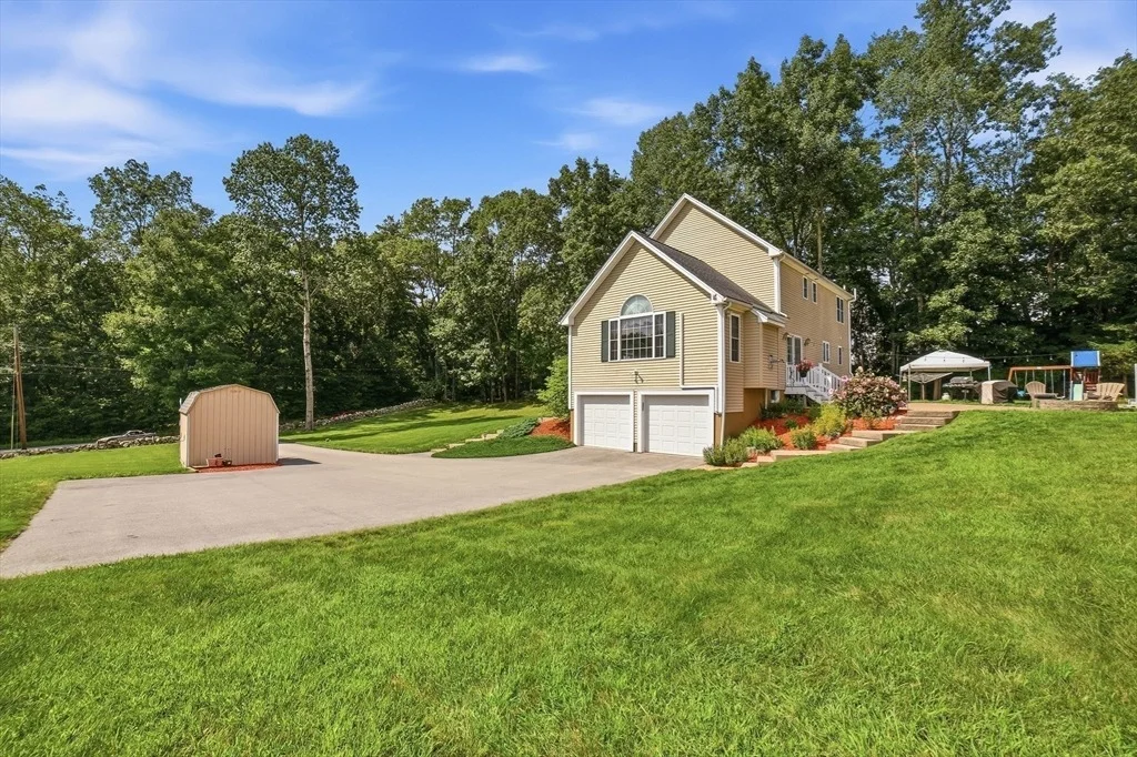 Photo of 10 Roberts Rd