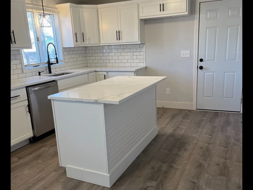 Photo of 138 Jeffrey Rd
