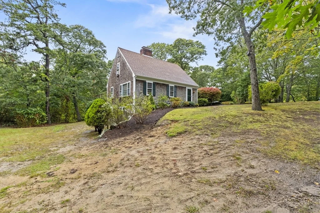 Photo of 132 Leland Rd