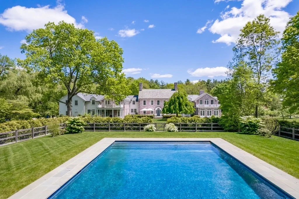Photo of 401 Sandy Valley Rd
