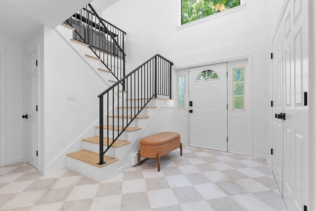 Photo of 25 Dexter Rd