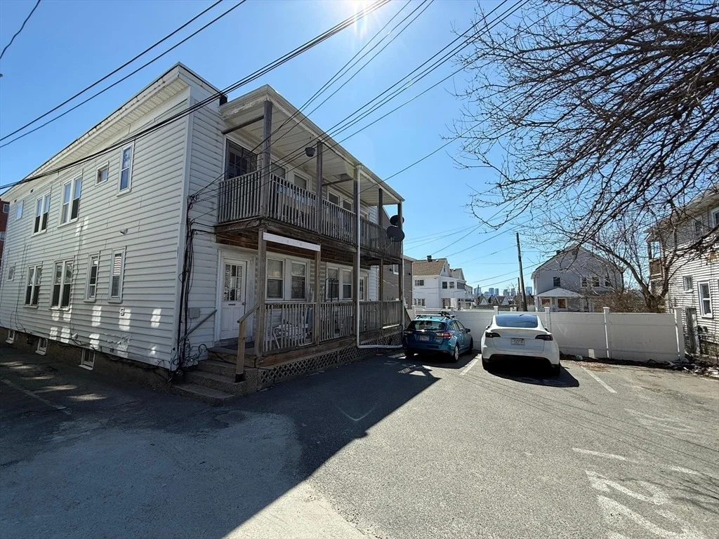 Photo of Unit B at 20 Ferry St
