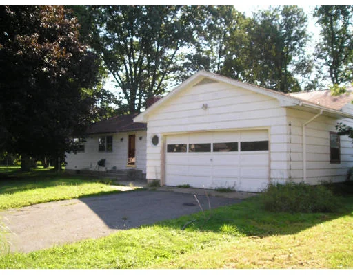 Photo of 534 Lafleur Dr