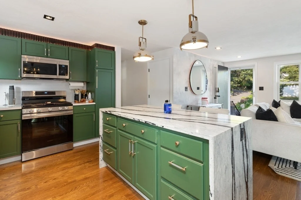 Photo of 29 Clinton Ave