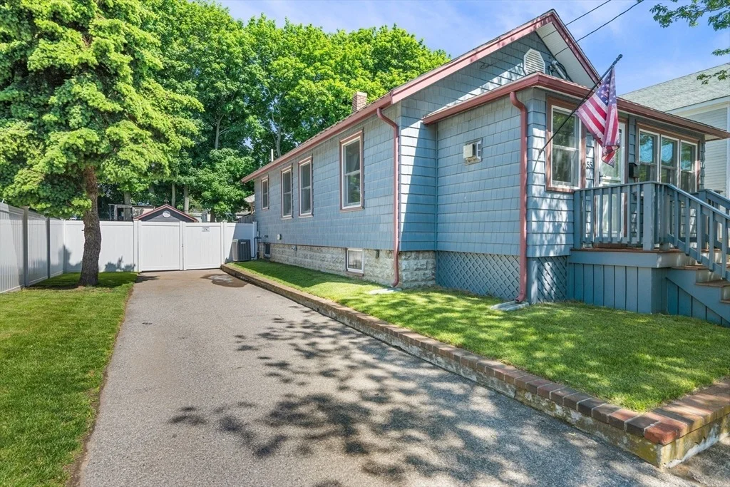 Photo of 55 Winthrop Ave