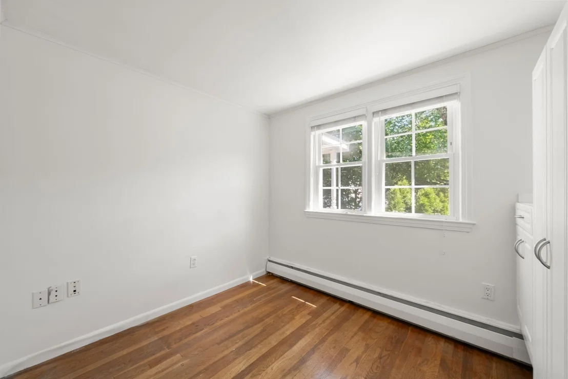 Photo of 4 Carson Rd