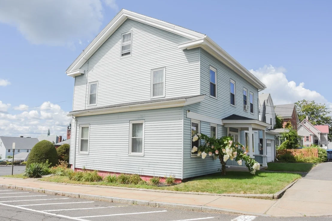 Photo of 38 Pleasant St