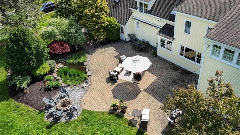 Photo of 8 Millbrook Lane