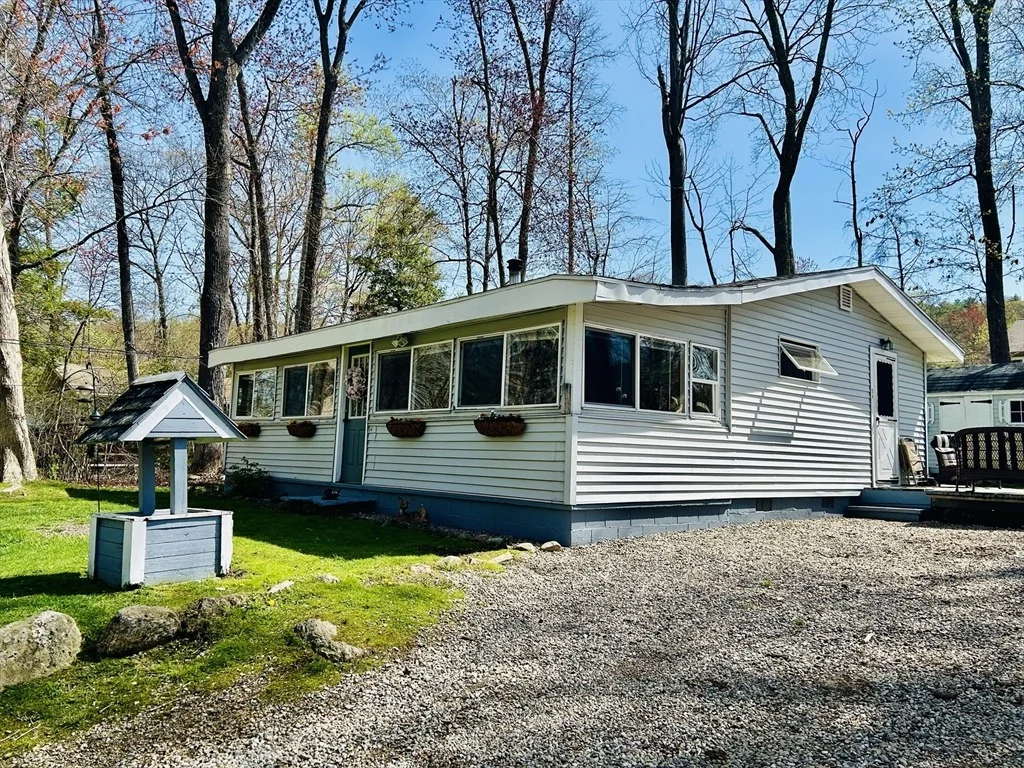 Photo of 54 Shore Road