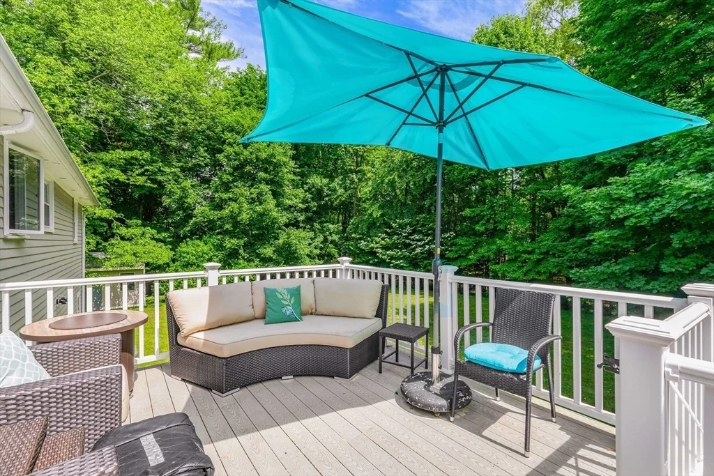 Photo of 33 Farnham Rd