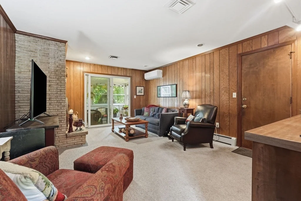 Photo of 22 Williston Dr