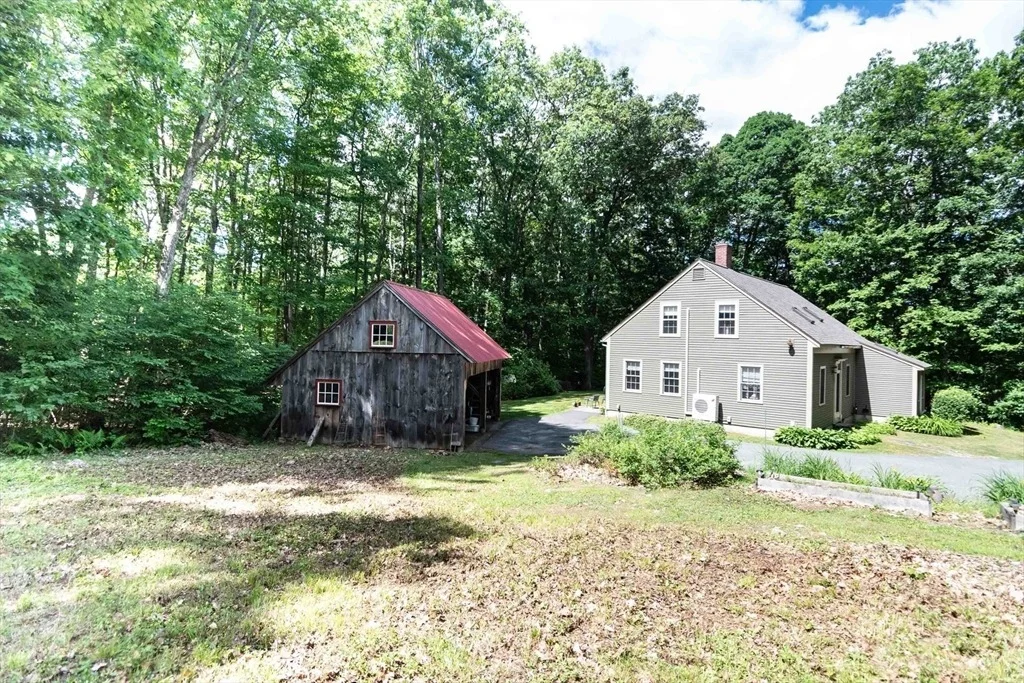 Photo of 80 Lyman Rd