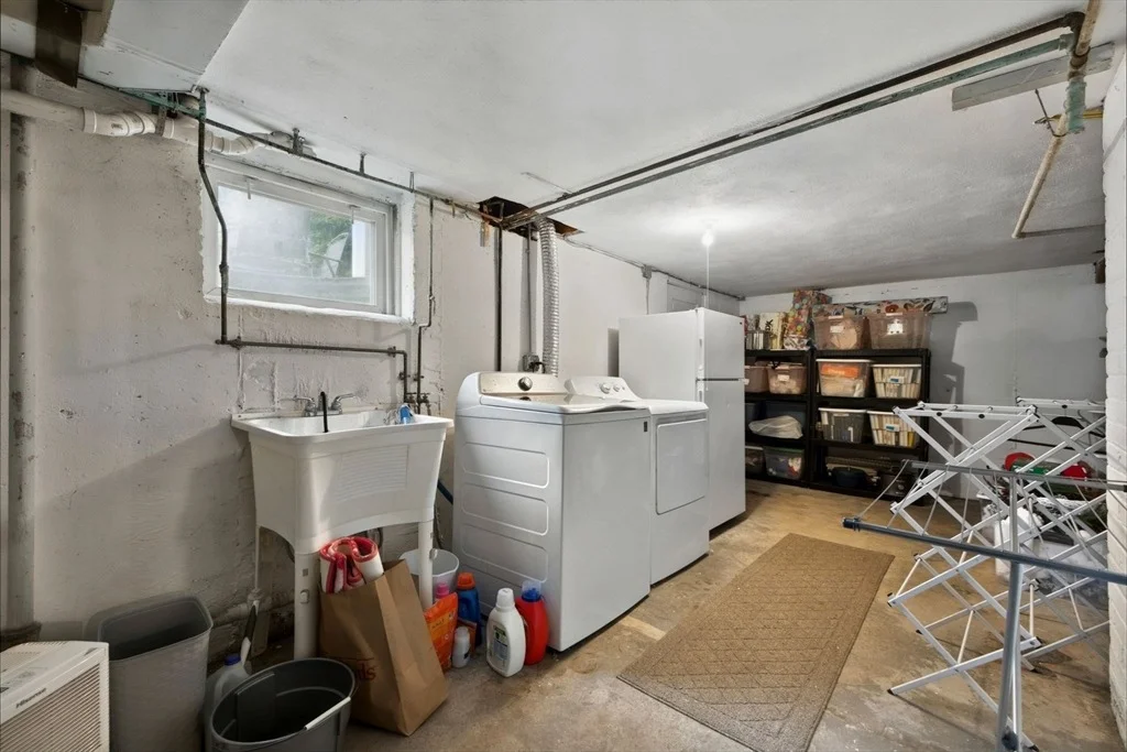 Photo of 18 Beaver St