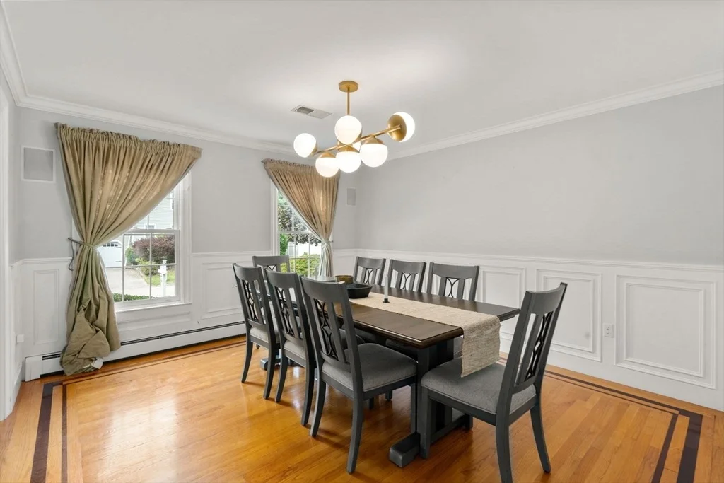 Photo of 35 Whitney Avenue
