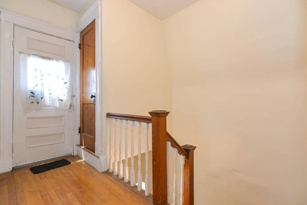 Photo of 25 Maple Ave.