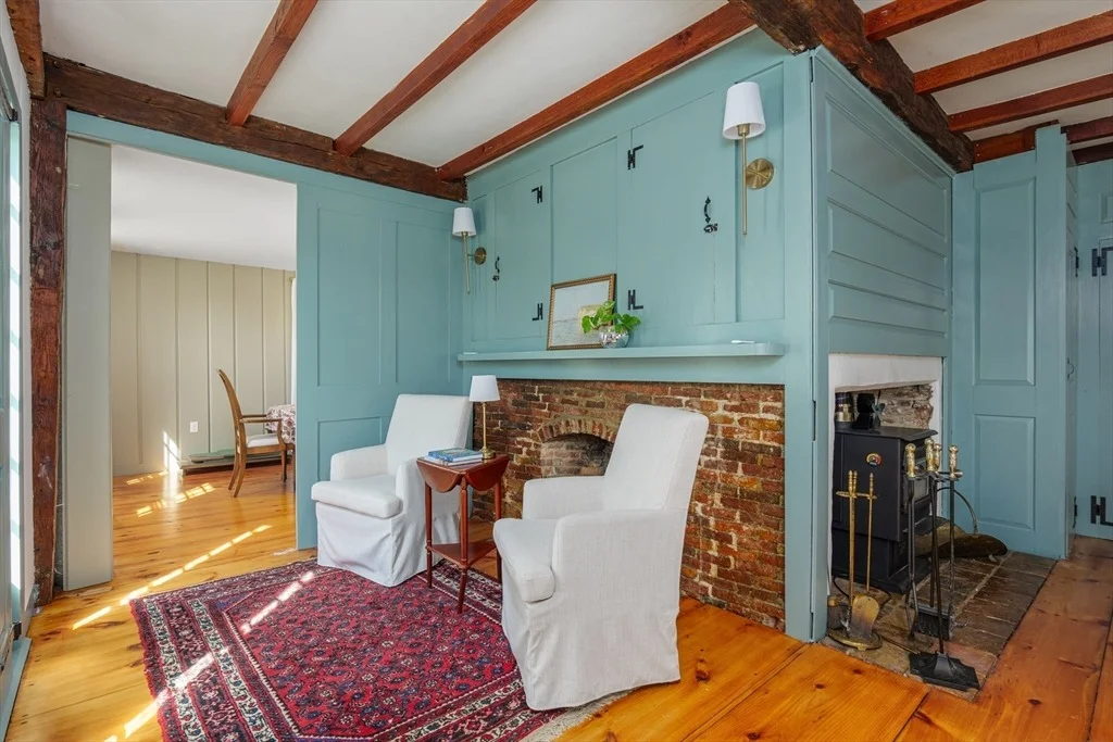 Photo of 129 Whitehall Rd