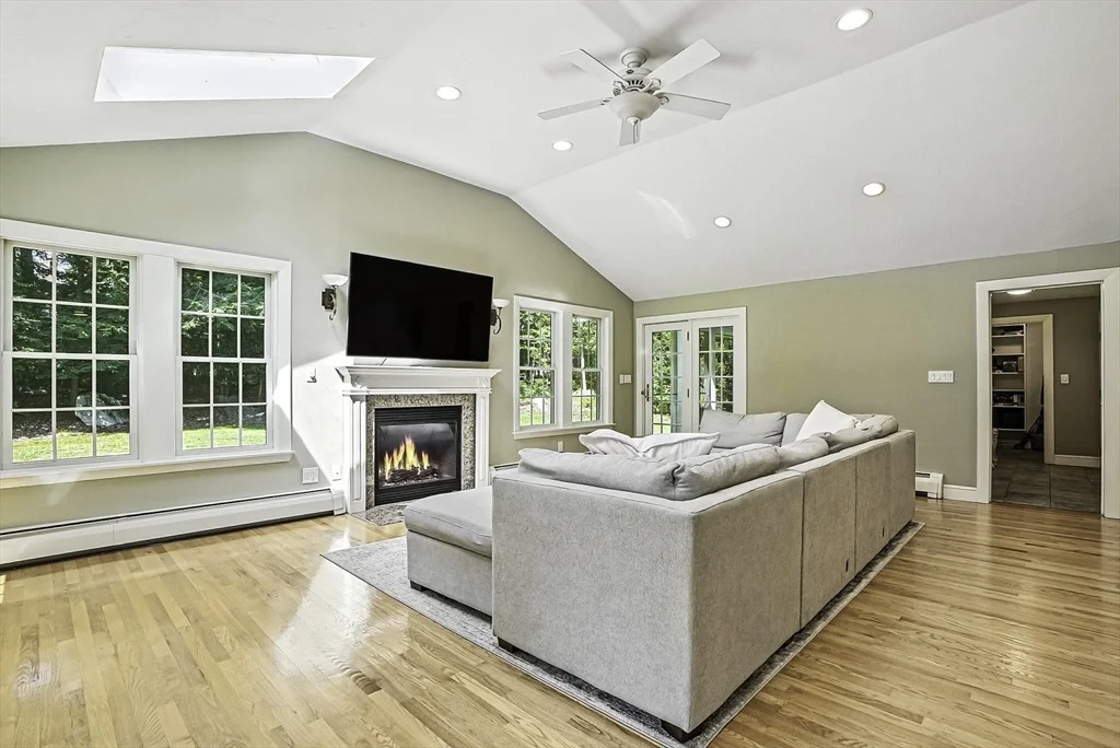 Photo of 22 Captain Browns Ln