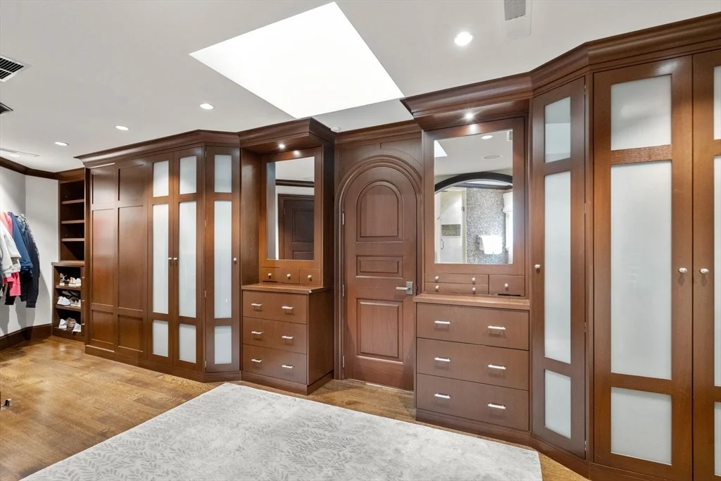 Photo of 14 Greylock Road