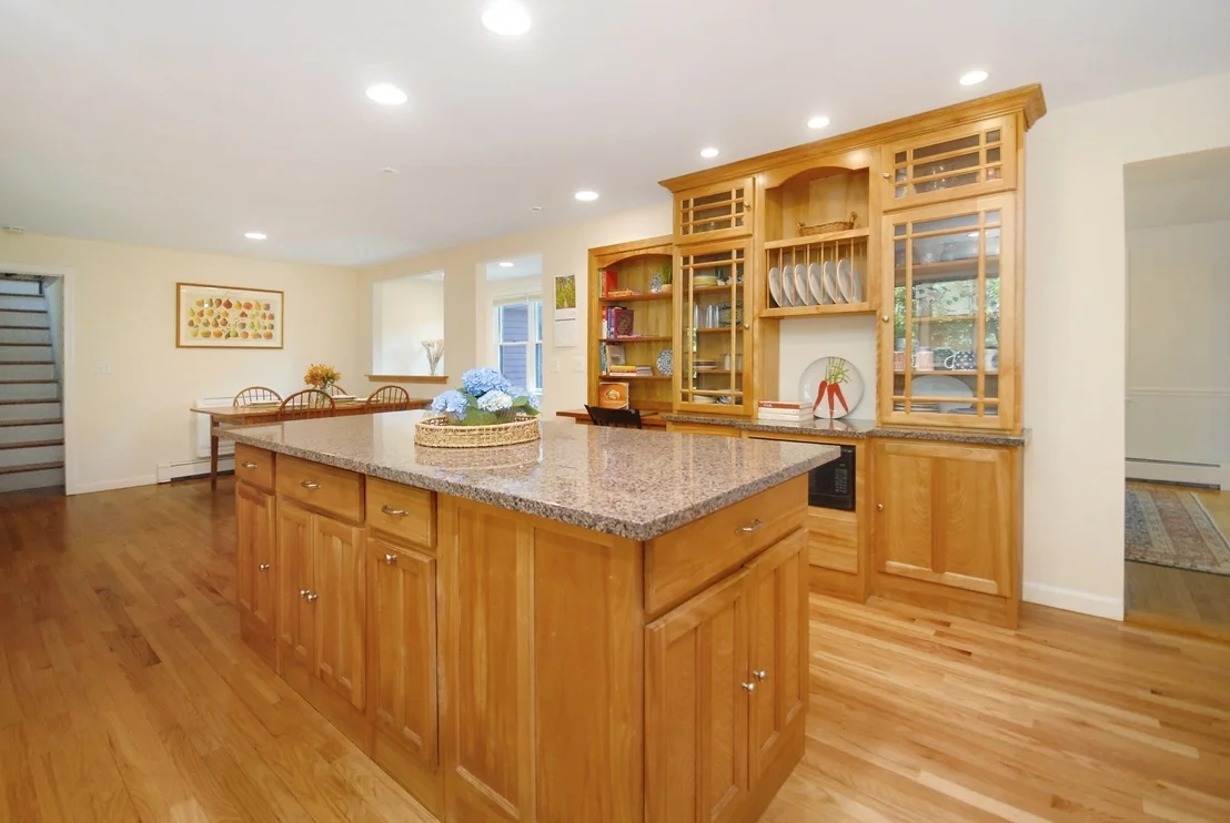 Photo of 46 Tarbell Spring
