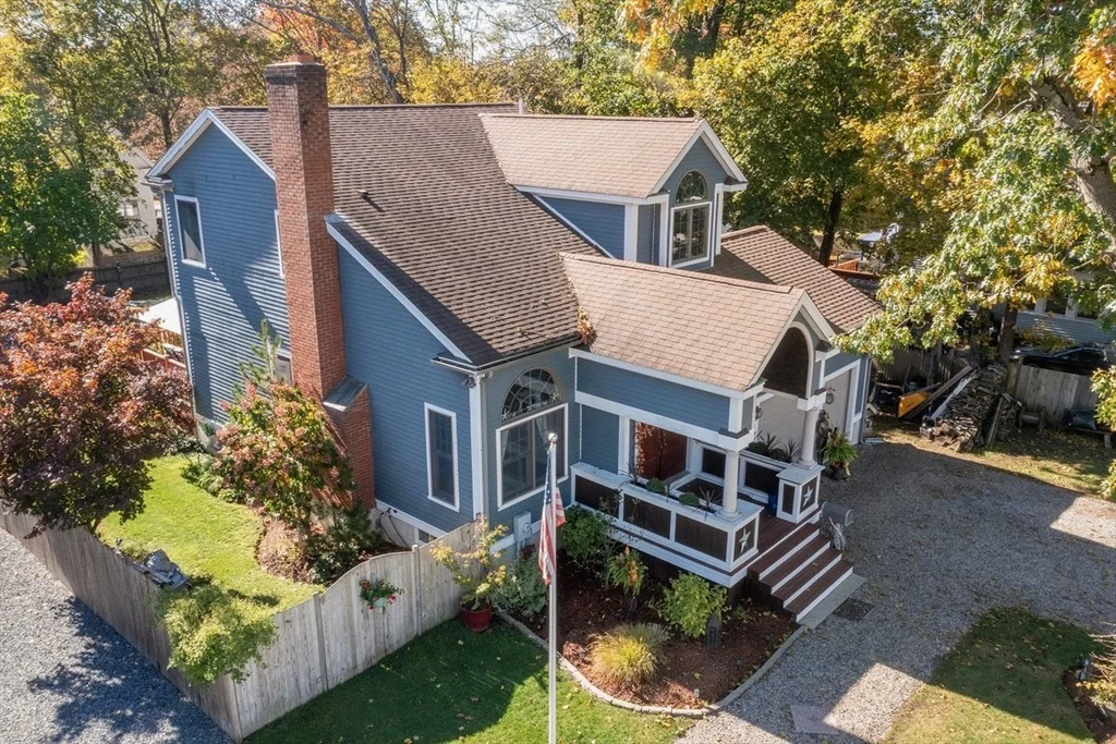 Photo of 40 Lazel St