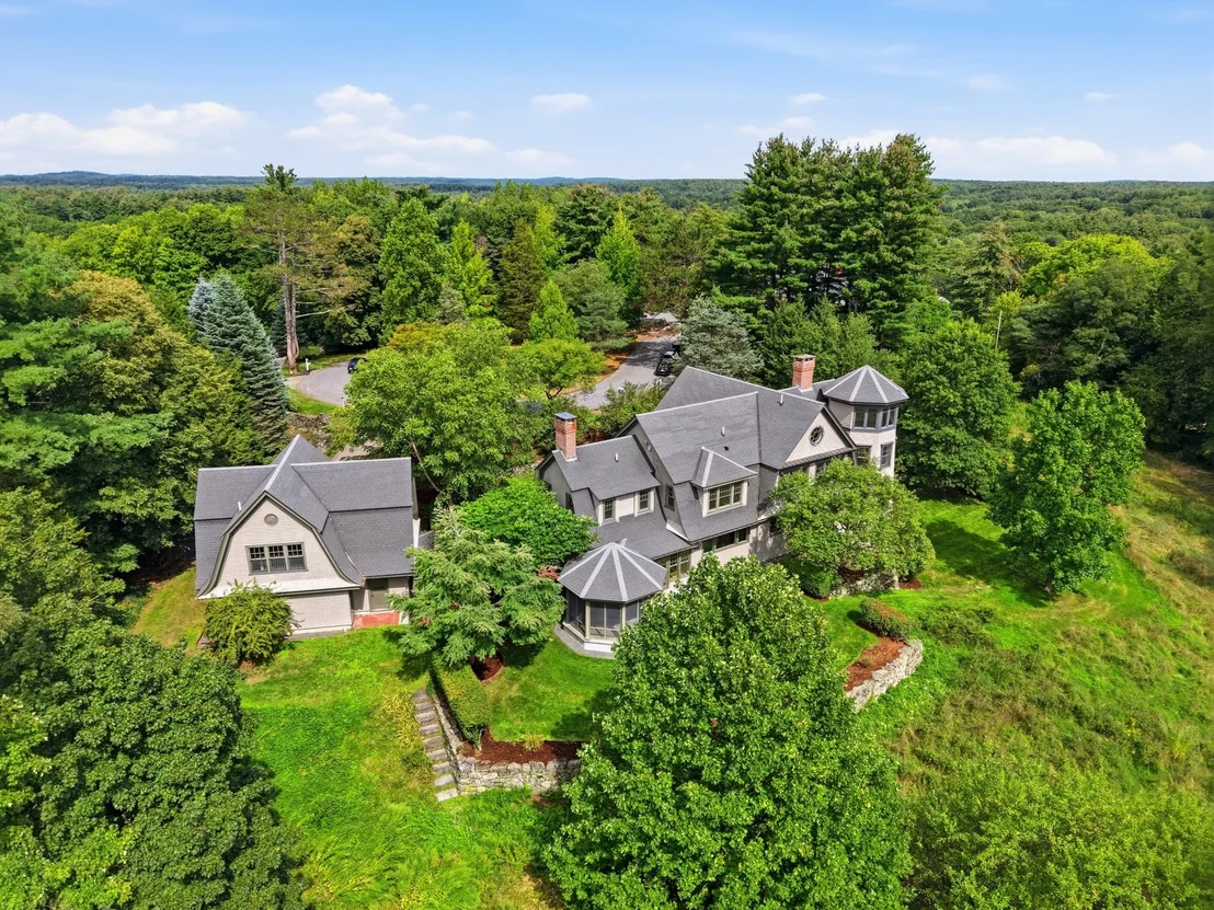Photo of 49 Willard Common