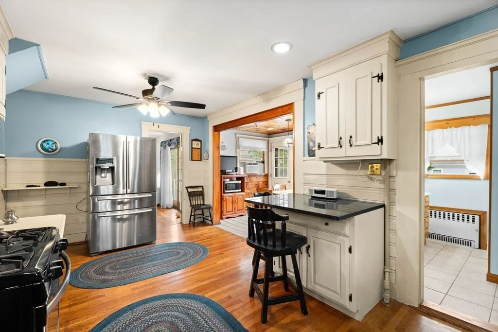 Photo of 3 Roosevelt Road