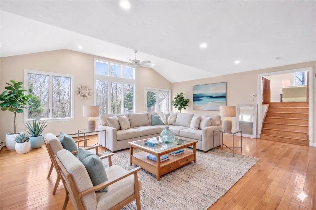 Photo of 32 Howe Rd